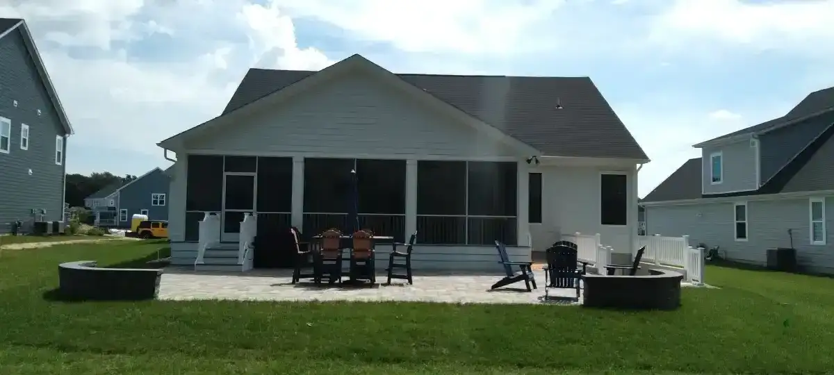 Natural stone patio with flagstone pavers in coastal Delaware